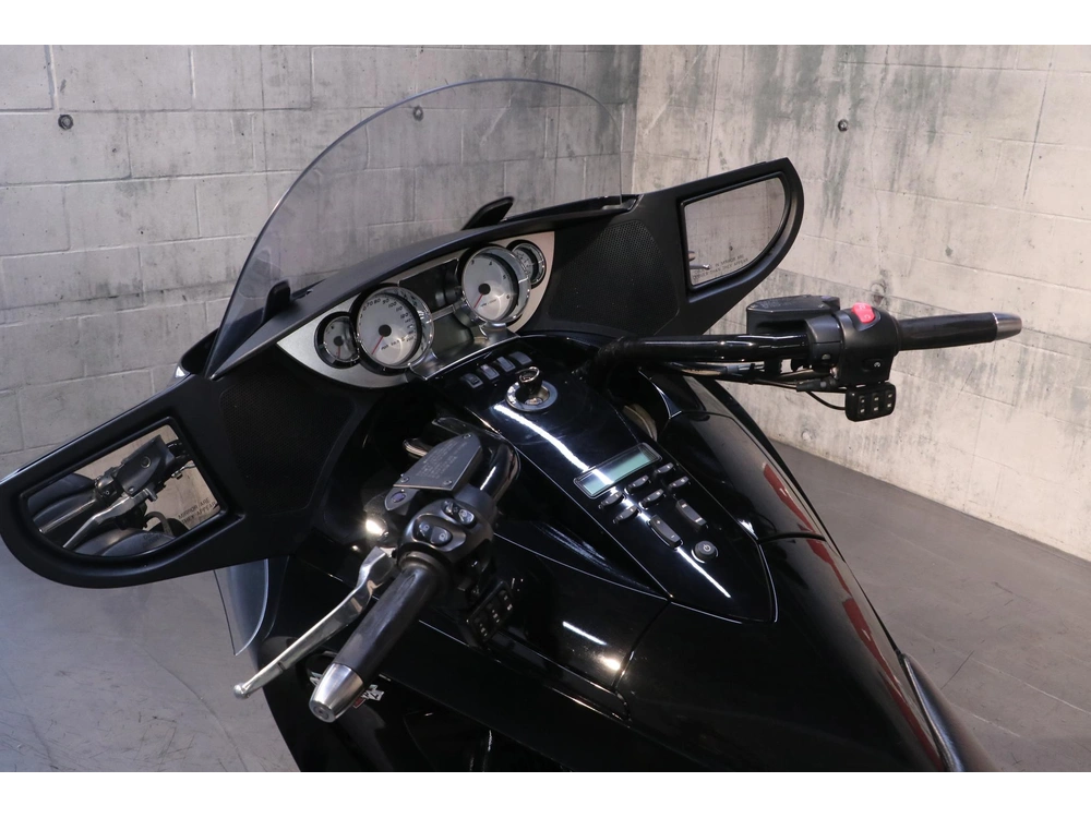 Victory Motorcycles Vision Tour Abs 2013 alt