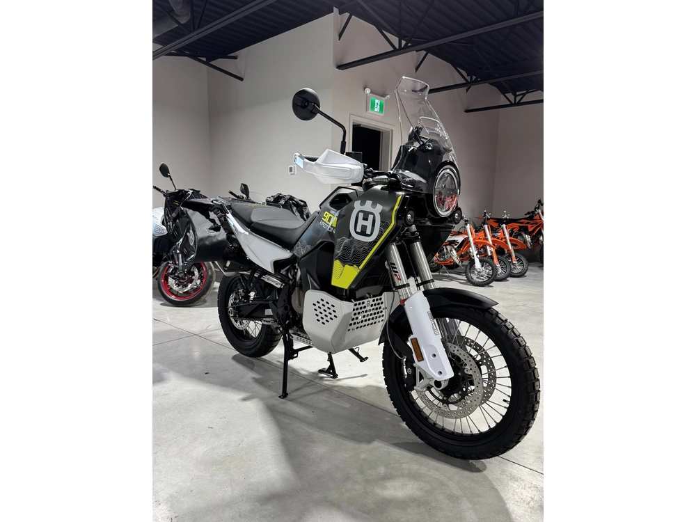 Husqvarna Norden 901 Expeditio 2025 alt