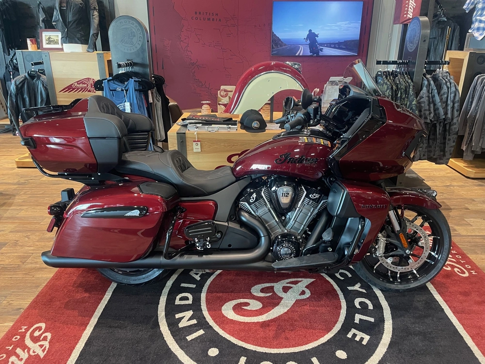 2026 Indian Motorcycle Pursuit Dh 112 W/pb Audio - Maroon Metallic alt