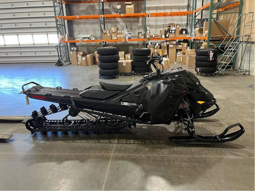 2024 Ski-doo Summit X W/ Expert Package 165 850 Turbo alt