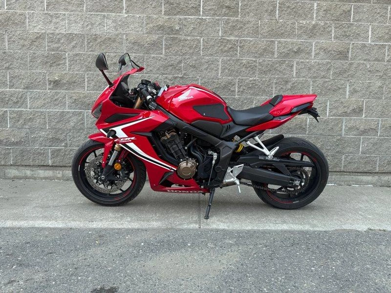 2020 Honda Cbr650r alt