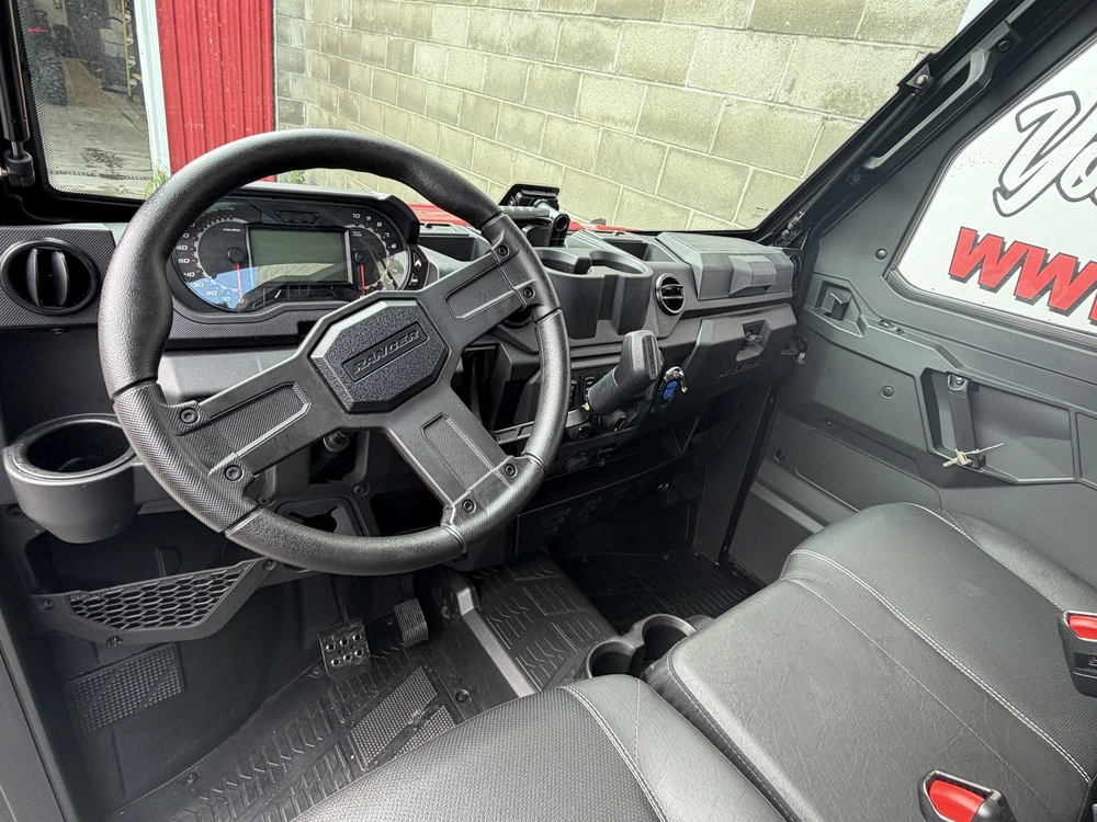 2026 Polaris Ranger Crew Xp 1000 Northstar Premium Red alt