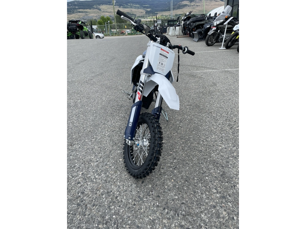 2027 Husqvarna Ee5 alt