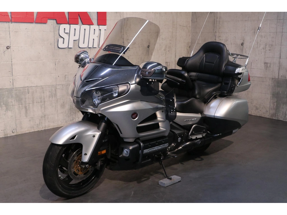 Honda Gl1800 Goldwing Air Bag 2016 alt