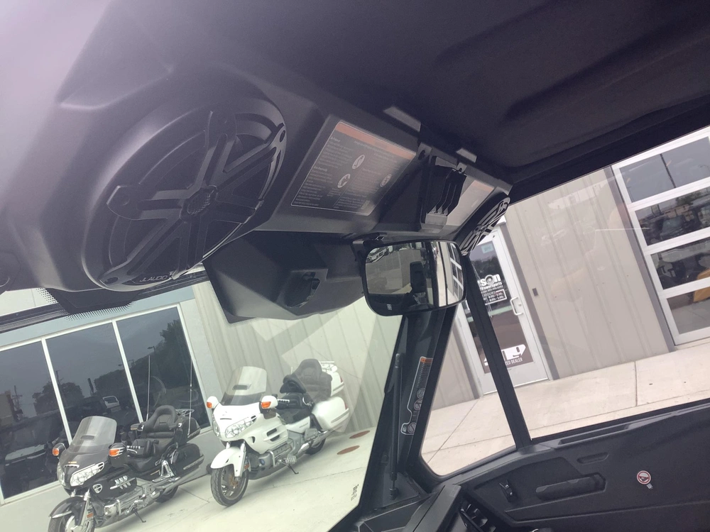 2026 Can-am Defender Hd11 Limited alt