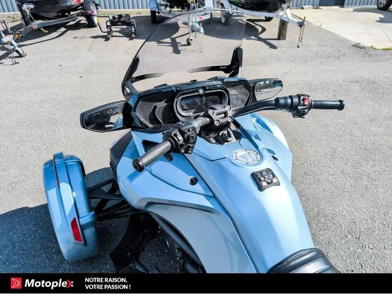 2021 Can-am F3t Limited alt