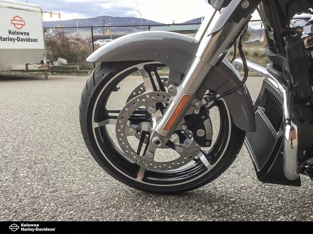 2026 Harley-davidson Flhx - Street Glide® alt