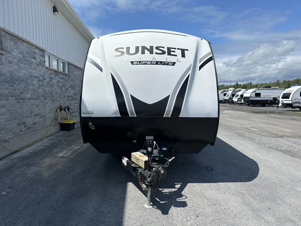 2022 Crossroads Sunset Trail 330 Si alt