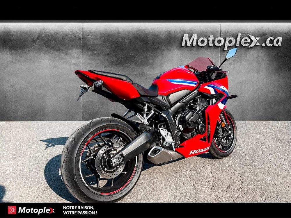 Honda Cb650r E-clutch 2025 alt