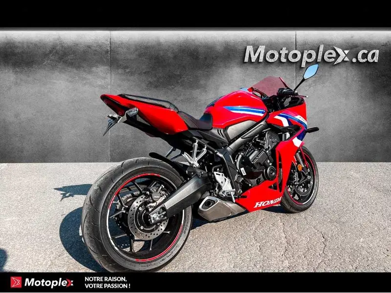 2025 Honda Cb650r E-clutch alt