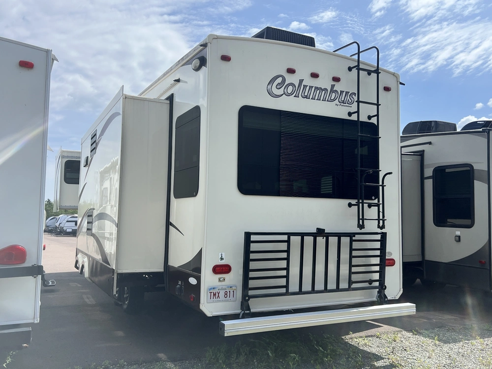 2012 Forest River Palomino Columbus 320rs alt