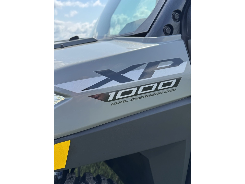 2027 Polaris Ranger Crew Xp 1000 Cab - Avalanche Gray alt