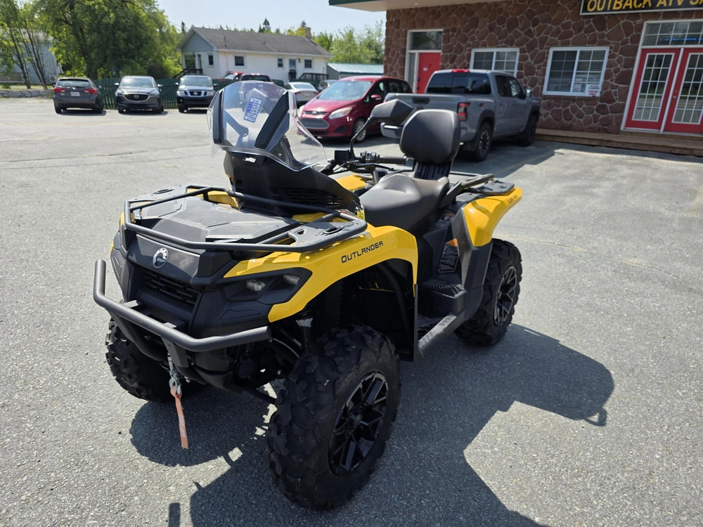 2024 Can-am Outlander Max Xt 700 alt