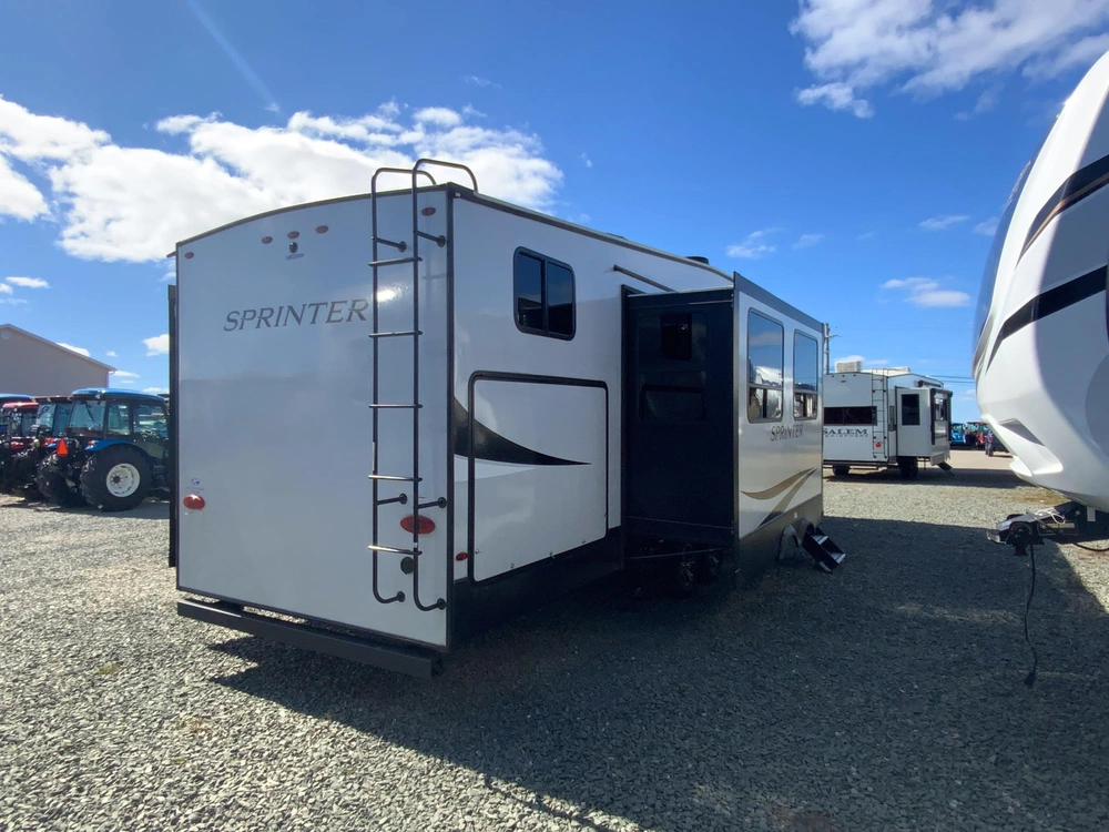 2023 Keystone Rv Sprinter 32 Bh alt