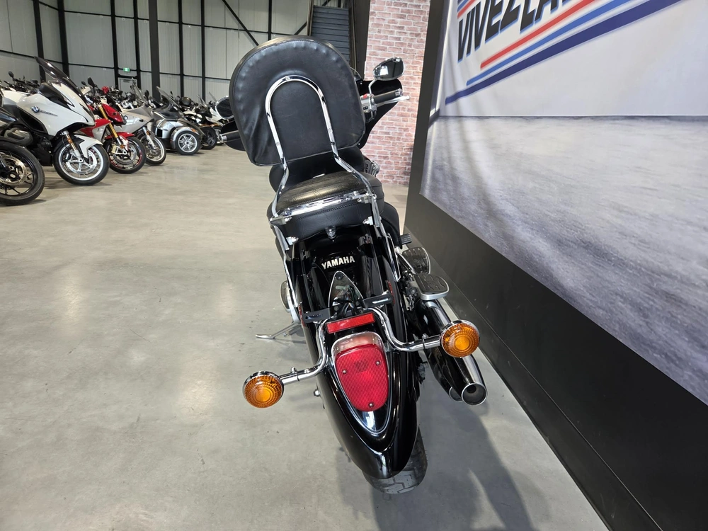 Yamaha V-star 2004 alt
