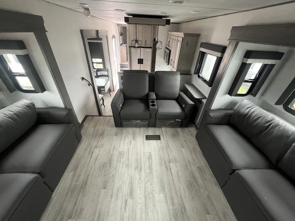 2024 Keystone Rv Apline Avalanche Edition 346 Fl alt