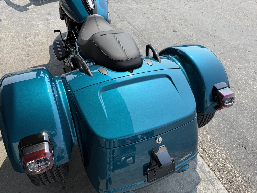 2026 Harley-davidson Road Glide 3 alt