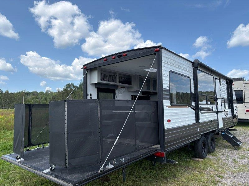 2022 Wildwood 26wdt alt