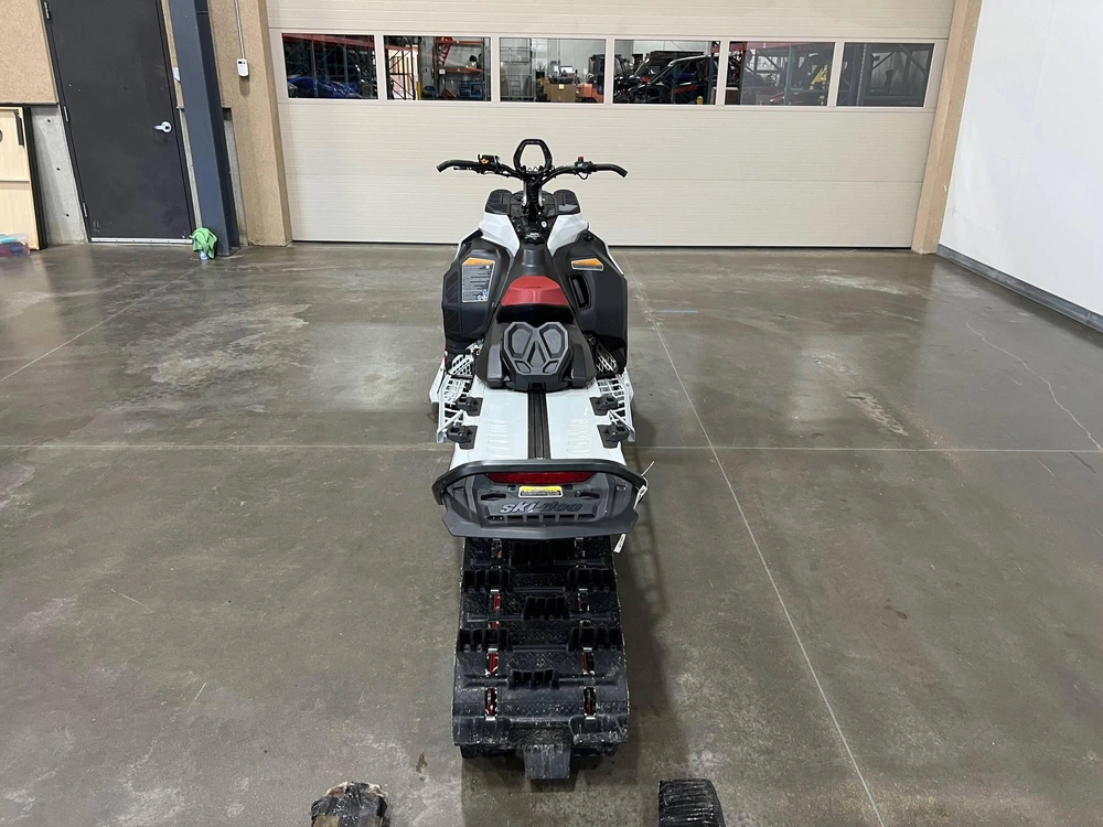 2023 Ski-doo Sum X 850 165 E-tec alt