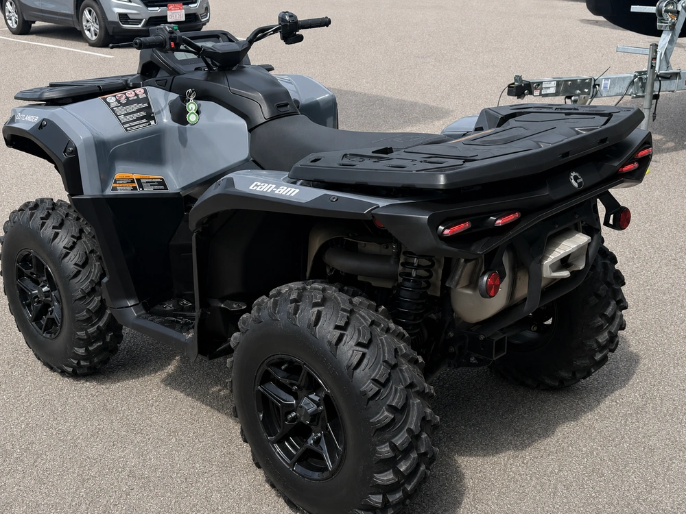 2025 Brp Outlander Dps 850