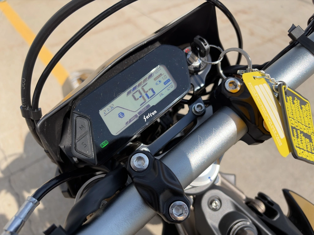 2026 Surron Ultra Bee Hp alt