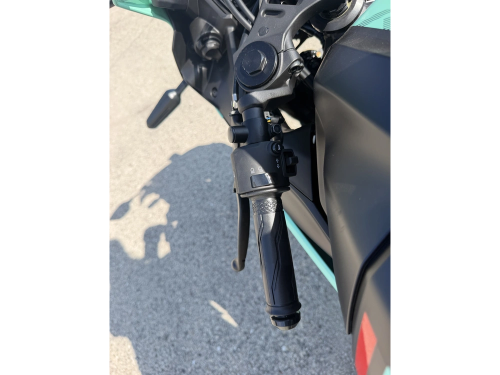 2026 Yamaha Yzf-r3 alt