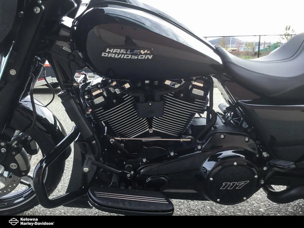 2026 Harley-davidson Flhx - Street Glide® alt