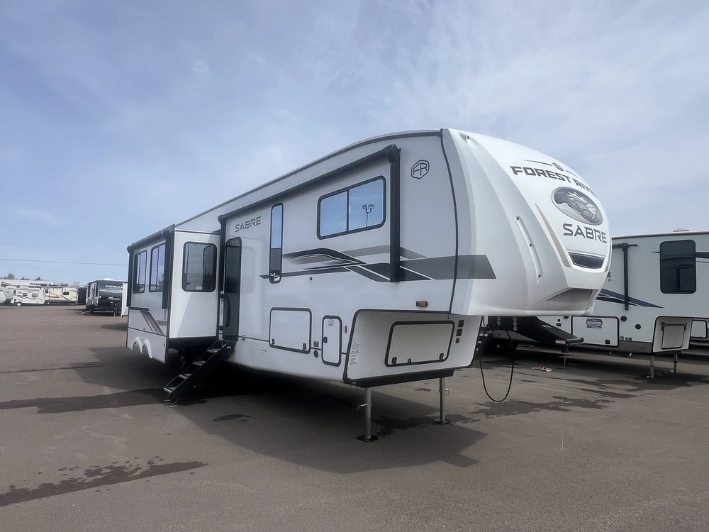 2025 Forest River Sabre 36dbb alt