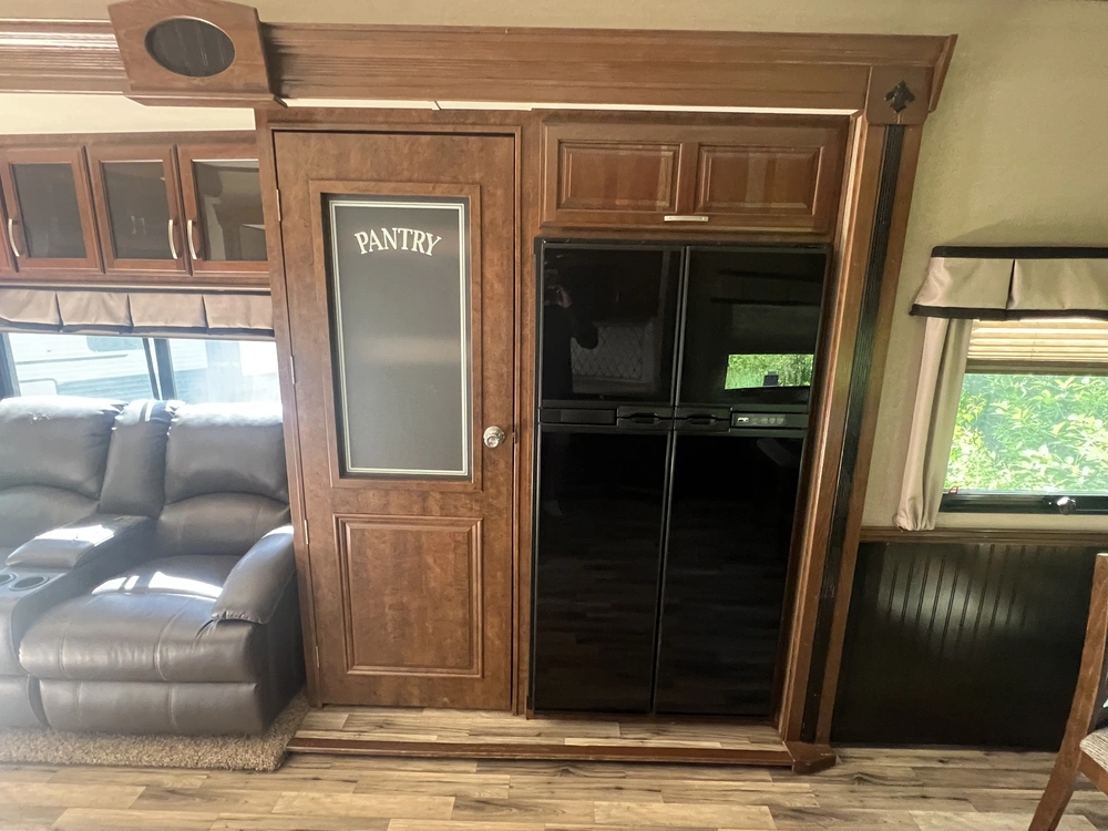 2014 Forest River Solitude 368 Rd alt