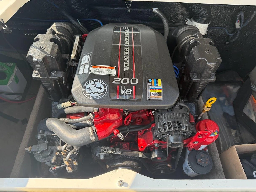 Stingray Boats 198 Lx 2013 alt