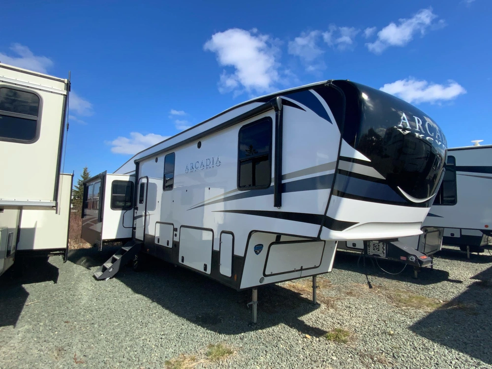 2023 Keystone Rv Arcadia 3350 Mb alt