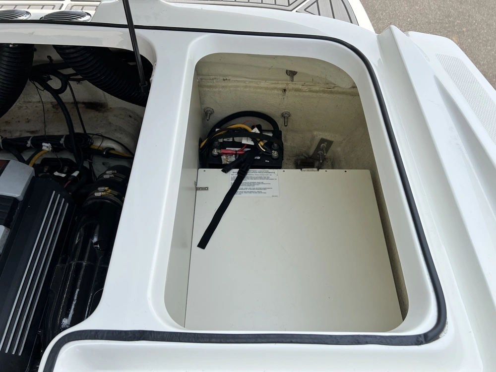 2022 Bayliner Bayliner Vr5 250 alt