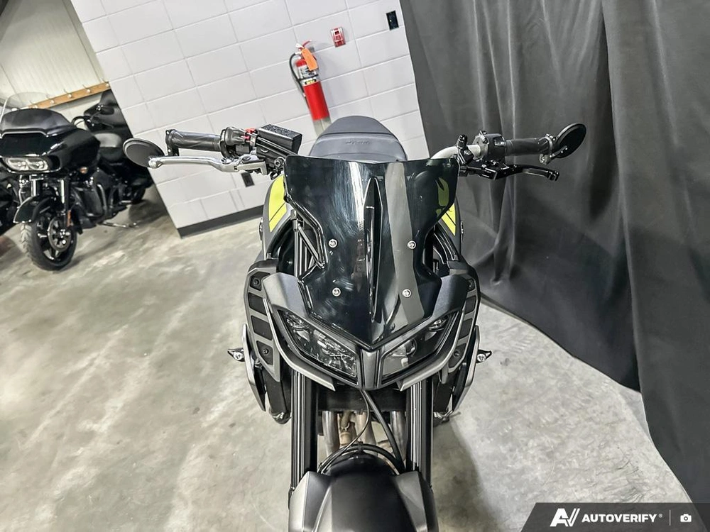 2018 Yamaha Mt09 alt