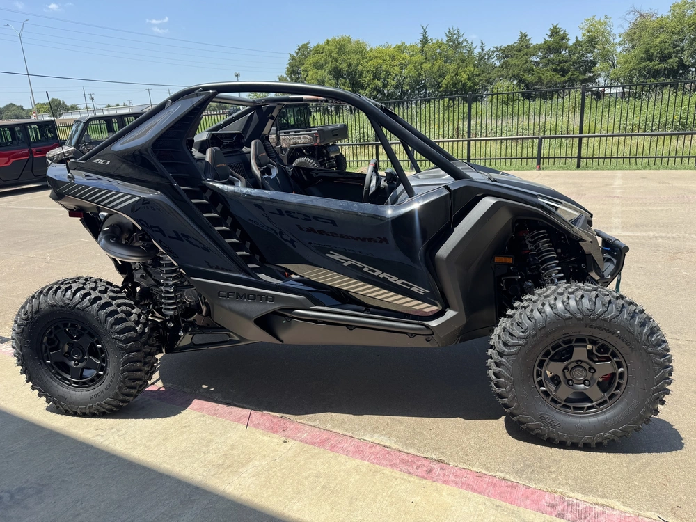 2026 Cfmoto Zforce Z10 alt