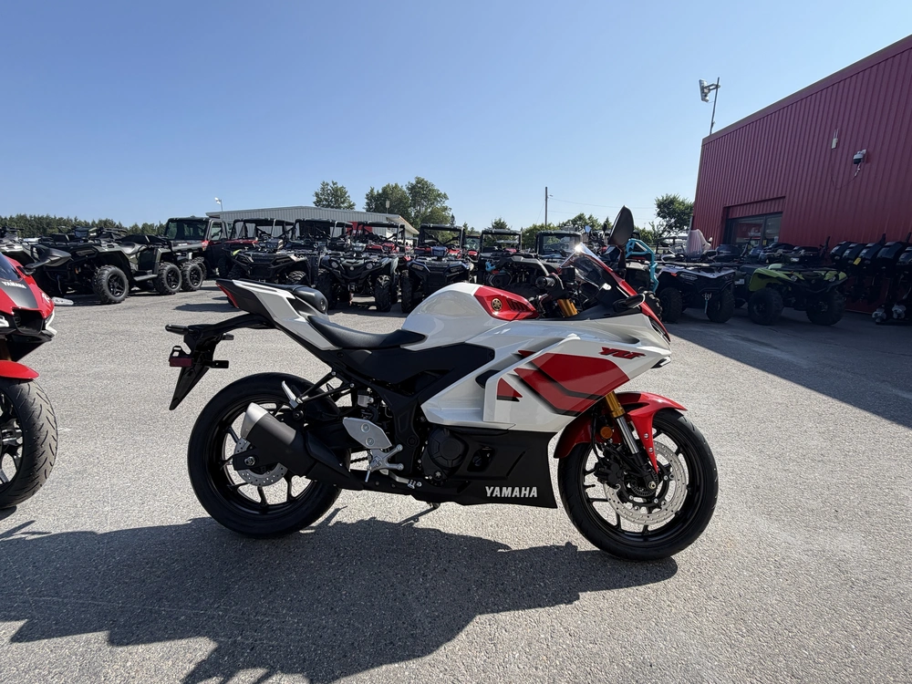2026 Yamaha Yfz-r3 Abs 70th Anniversary alt