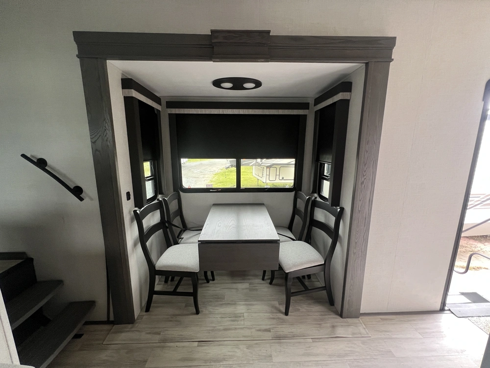2024 Keystone Rv Apline Avalanche Edition 346 Fl alt