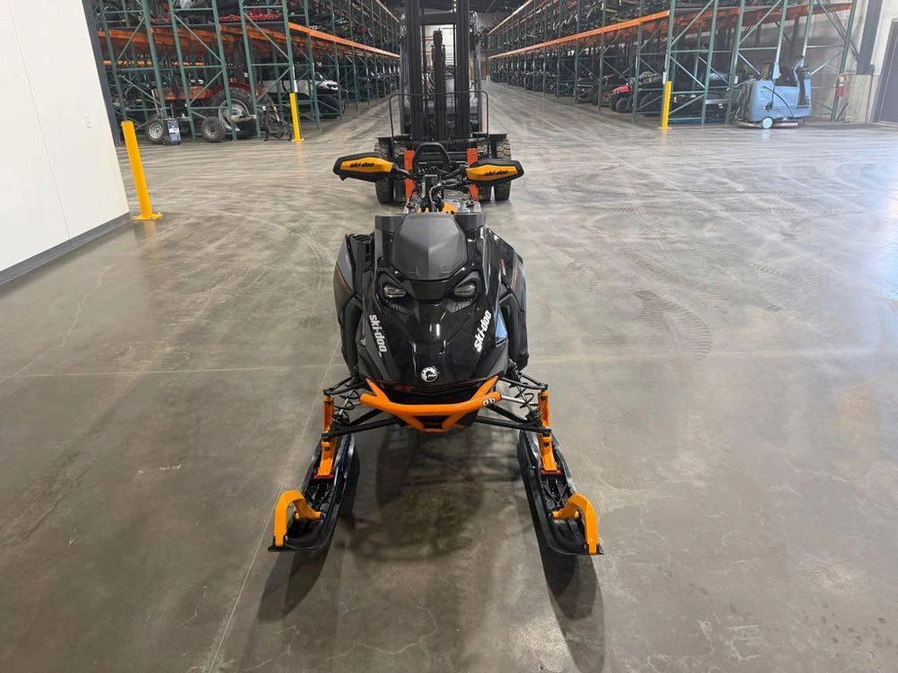 2024 Ski-doo Summit X W/ Expert Package 154 850 Turbo 10.25" Screen Tsre