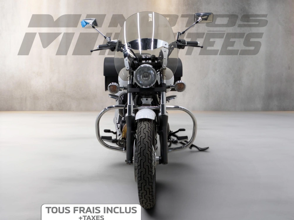 2016 Yamaha V-star 650 Custom alt