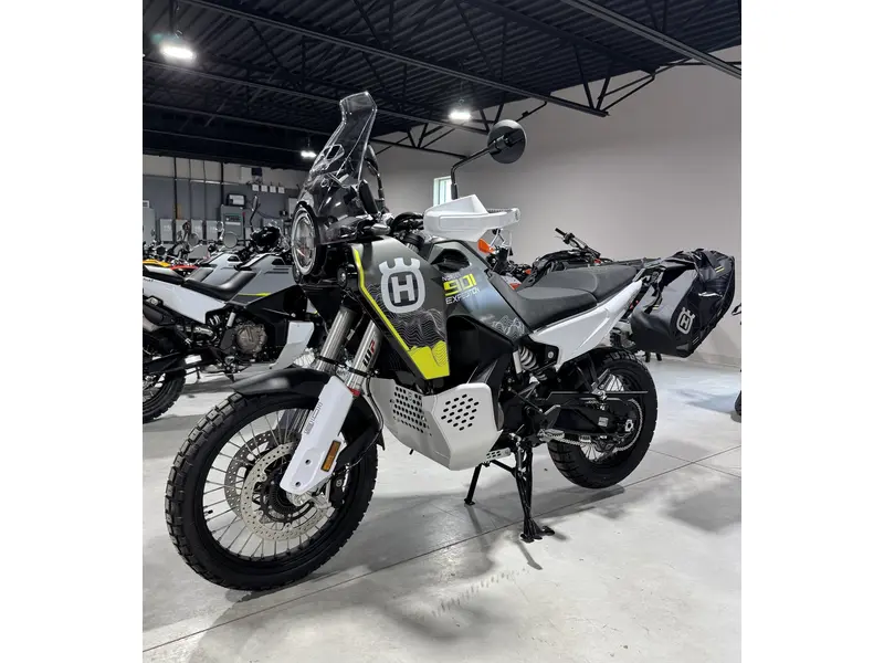 2027 Husqvarna NORDEN 901 EXPEDITIO