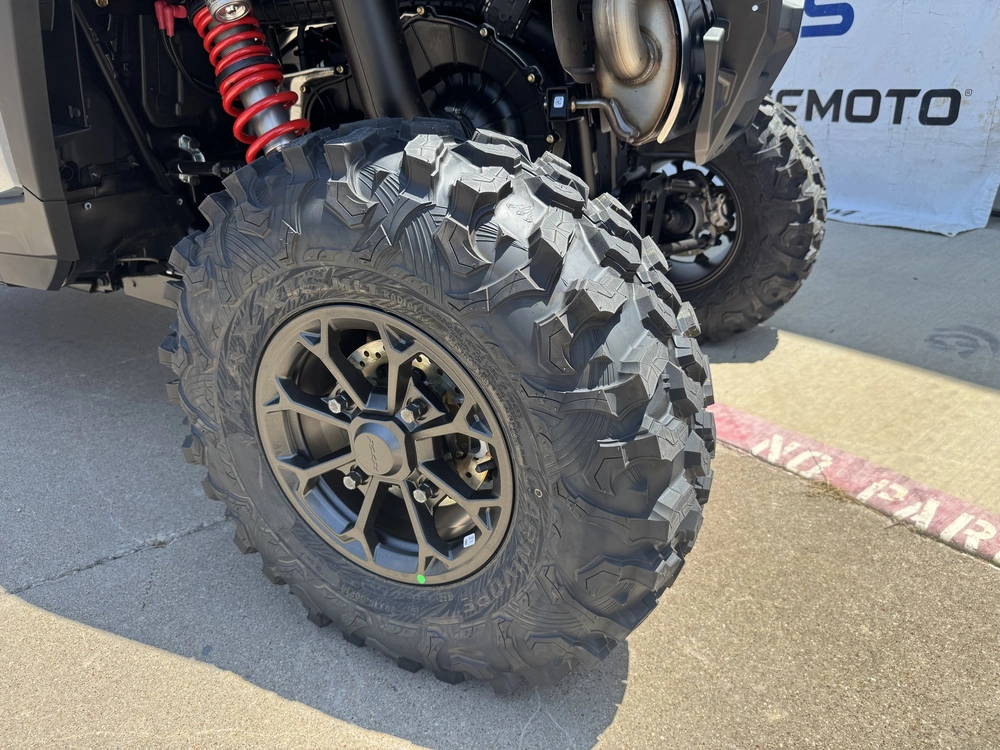 2026 Polaris Rzr Xp 4 1000 Ultimate alt