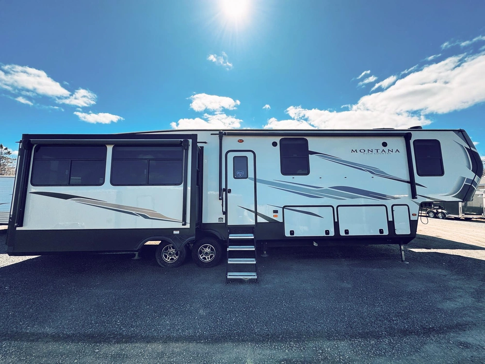 2021 Keystone Rv Montana High Country 385 Br alt