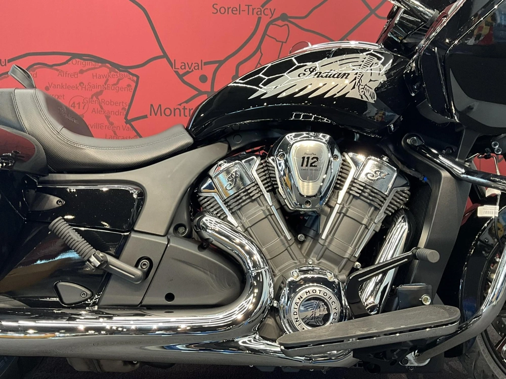 Indian Motorcycle Challenger Limited + 112 Package 2026 alt