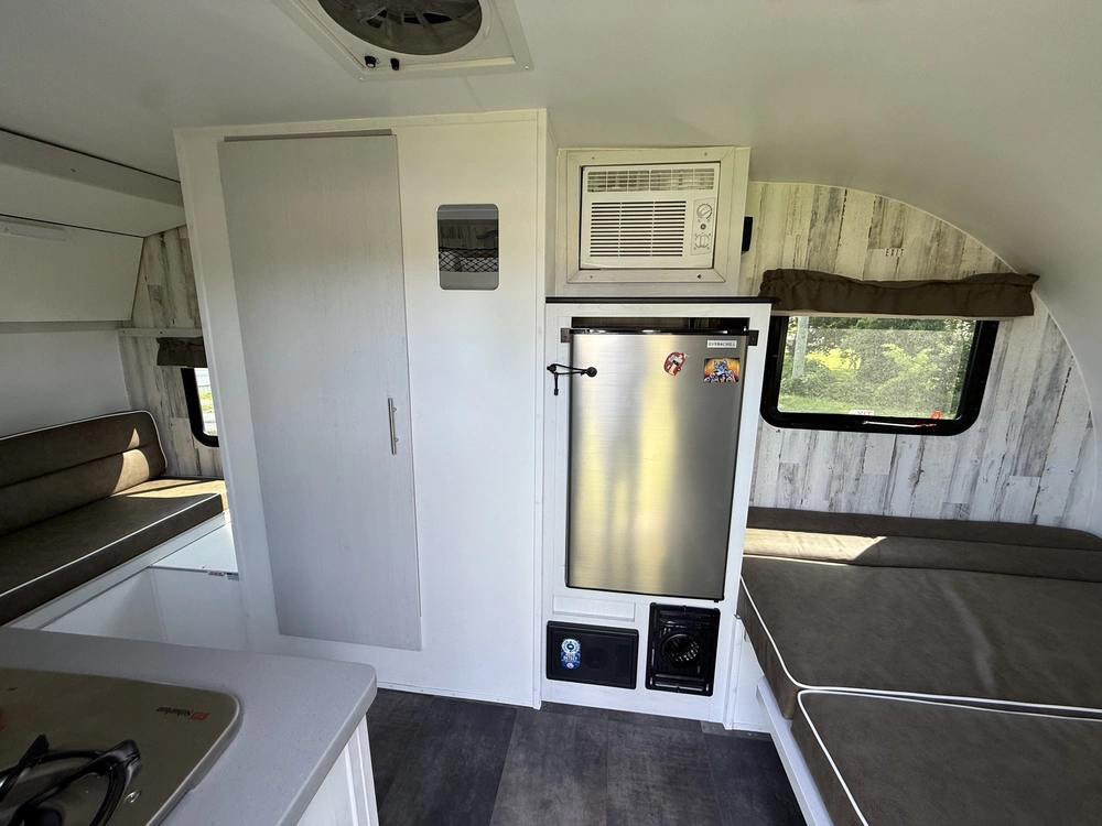 2023 Travel Lite Rove Lite 14bh alt