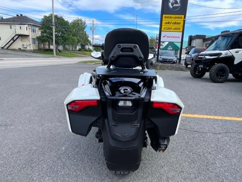 Can-Am F3-T USED 2023
