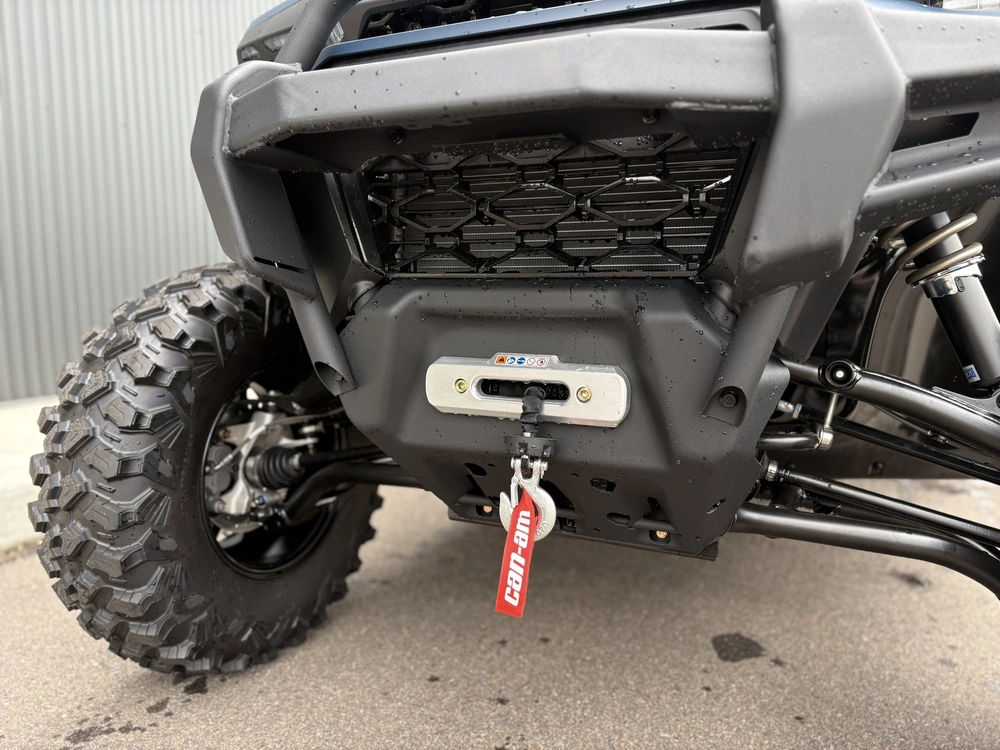 2026 Can-am Defender Max Limited Hd11 alt