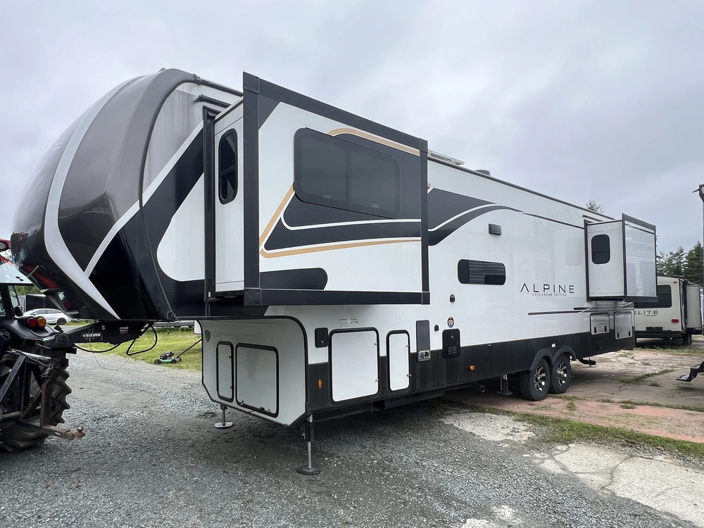 2024 Keystone Rv Apline Avalanche Edition 346 Fl alt