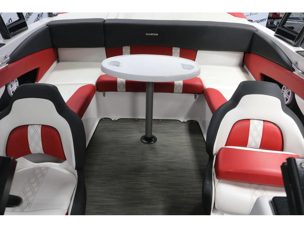 Glastron Gts 245 2018 alt