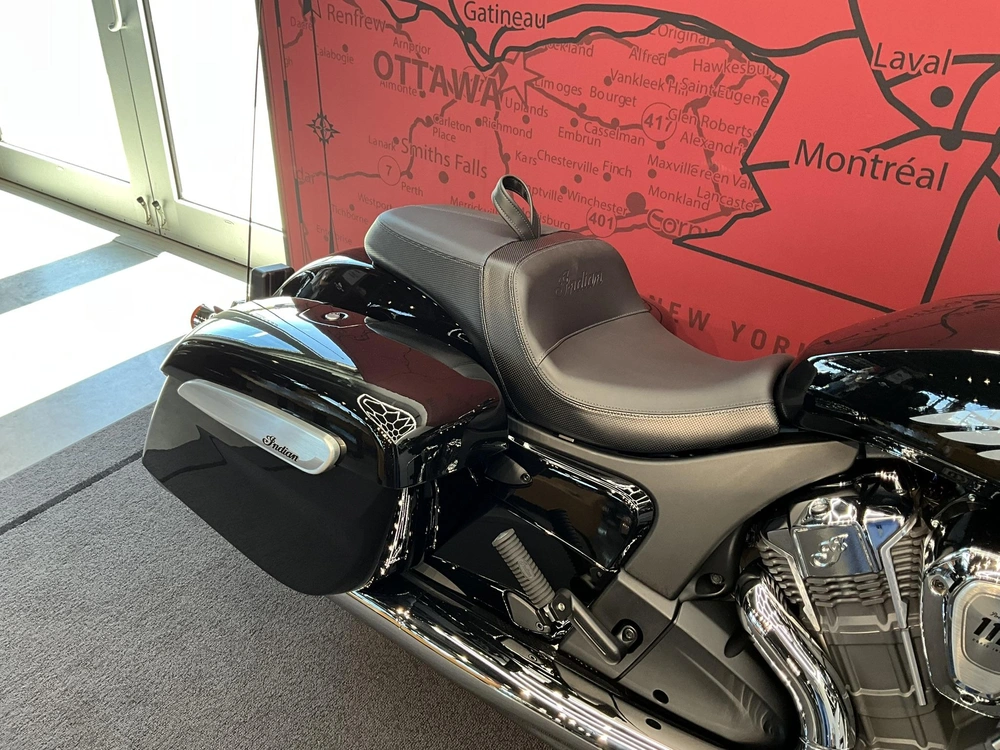 Indian Motorcycle Challenger Limited + 112 Package 2026 alt