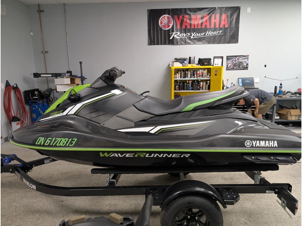 2018 Yamaha Ex Deluxe alt