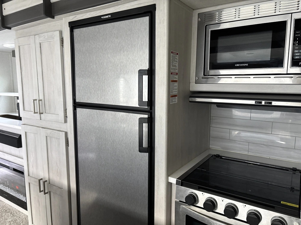 2021 Keystone Rv Sprinter 341bik alt